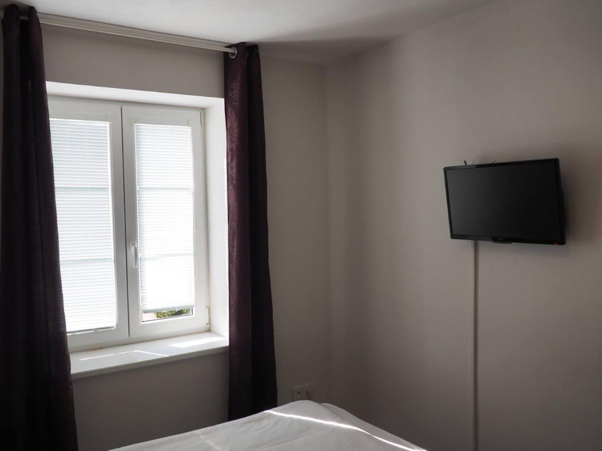 Apartman 224 Apartment Mikulov Luaran gambar